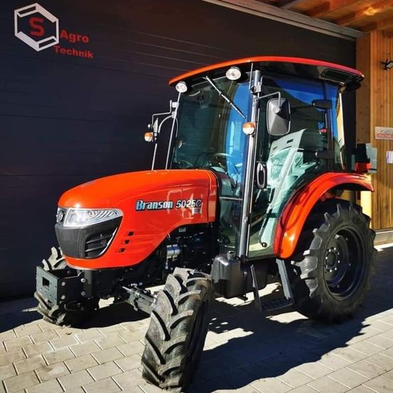 Bild enthält, Machine, Wheel, Tractor, Transportation, Vehicle, Tire, Bulldozer