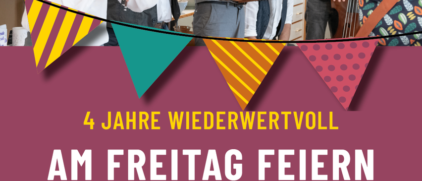 Ein Werbeplakat zeigt Musiker, die Instrumente spielen. Um 15 Uhr beginnt die Party bei WiederWertVoll. Um 16:30 Uhr spielt die Band Styx im Laden. Getränke und Snacks sind vorhanden.