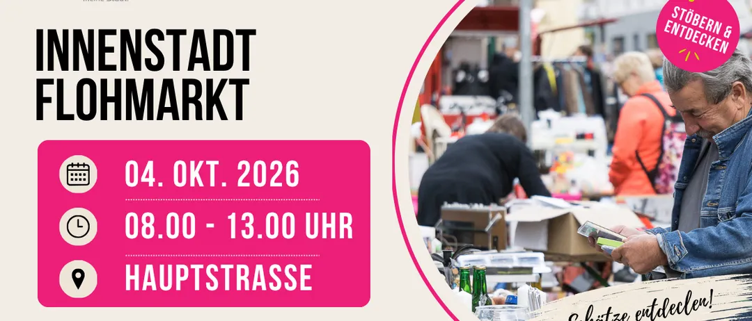 Ein Plakat, das einen Flohmarkt in der Innenstadt ankündigt. Das Plakat enthält das Datum, die Uhrzeit und den Ort der Veranstaltung.