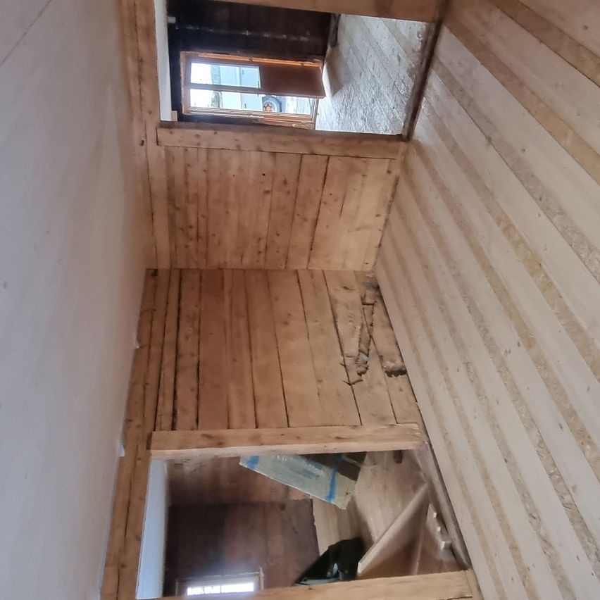 Bild enthält, Indoors, Interior Design, Wood Panels