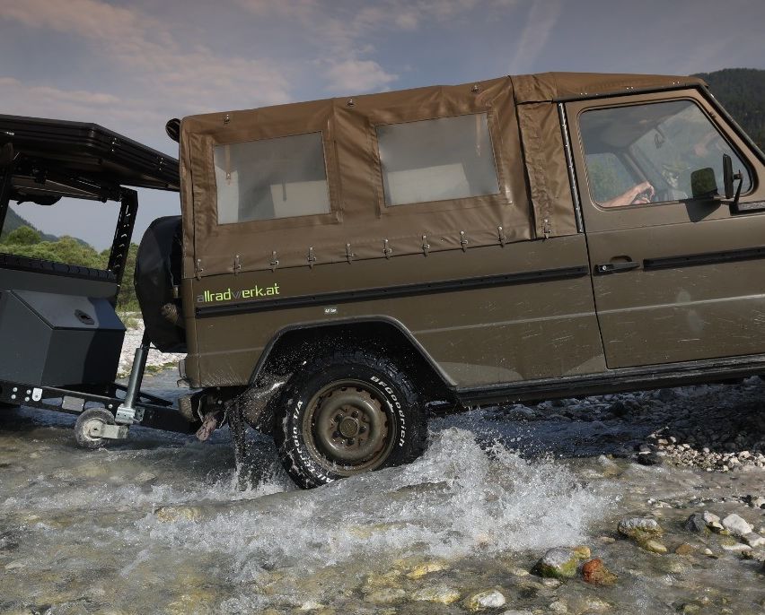 Bild enthält, Machine, Wheel, Car, Transportation, Vehicle, Person, Adventure, Leisure Activities, Tire, Spoke