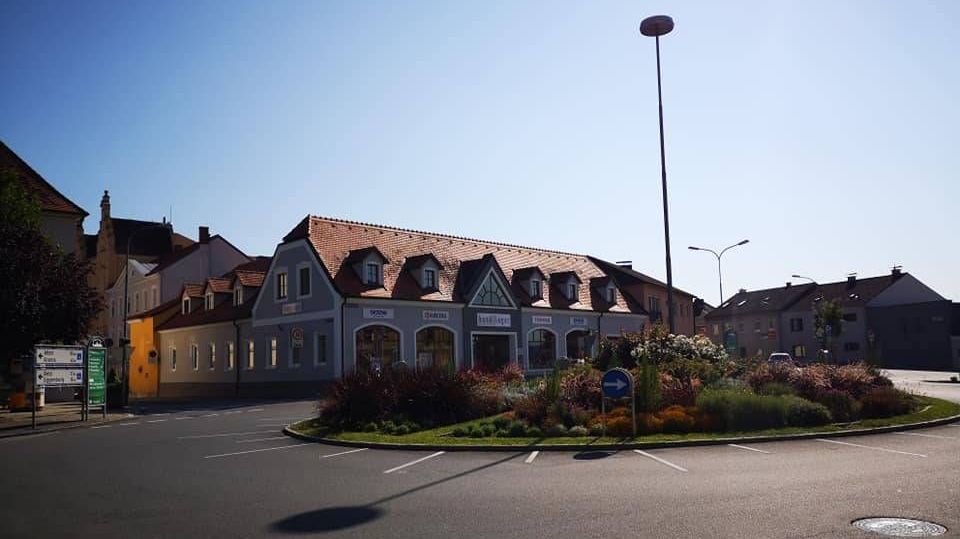 v1_migrated_image_24536950