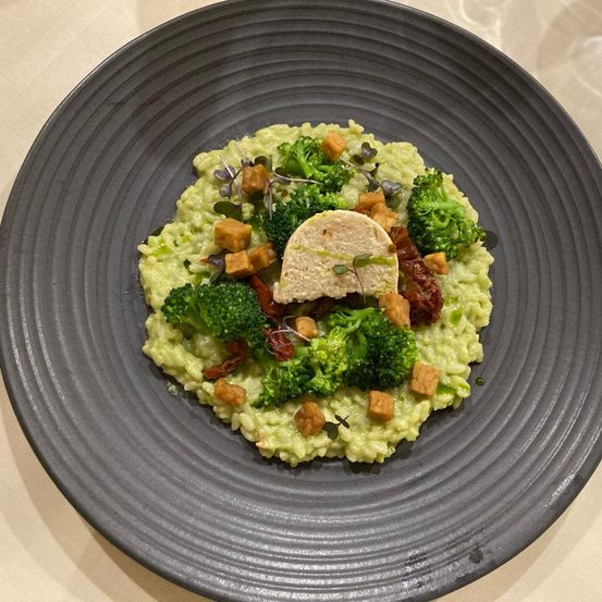 Bild enthält, Food, Food Presentation, Plate, Cutlery, Fork