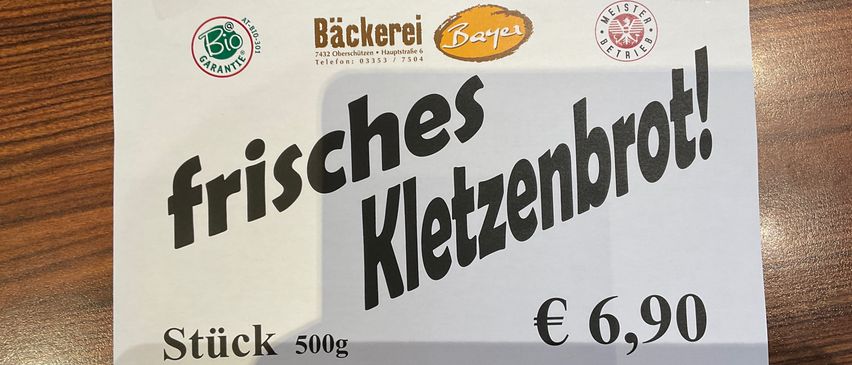 Bild enthält, Text, Business Card, Paper