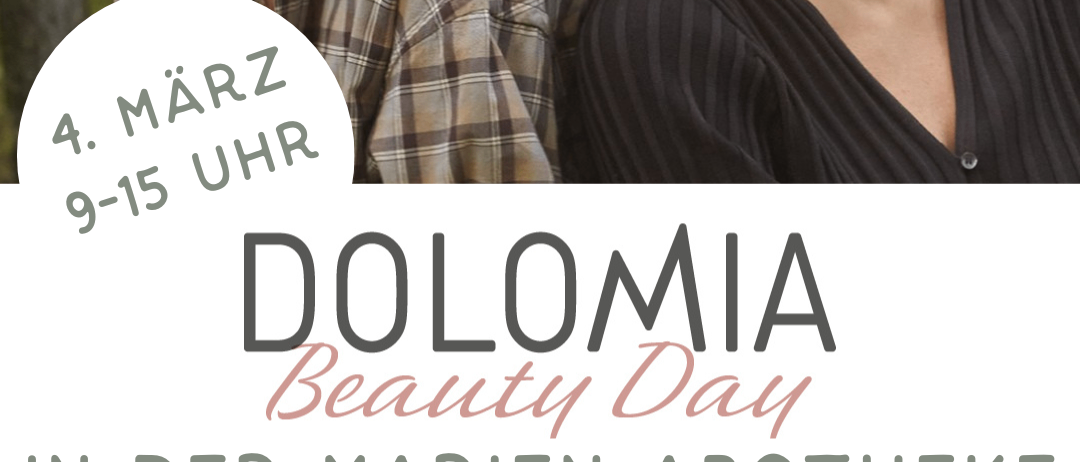 Ein Werbeplakat für den Dolomia Beauty Day mit einem lächelnden Paar und Veranstaltungsdetails wie Datum und Uhrzeit. Das Plakat hebt Beratung, Hautanalyse und Feuchtigkeitscheck hervor.
