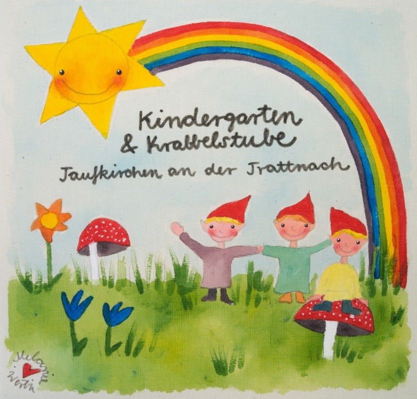 Illustration von drei lächelnden Kindern in Hüten auf einer Wiese mit Blumen, Pilzen und einem Regenbogen. Der Text lautet 'Kindergarten & Krabbelstube Taufkirchen an der Trattnach'.