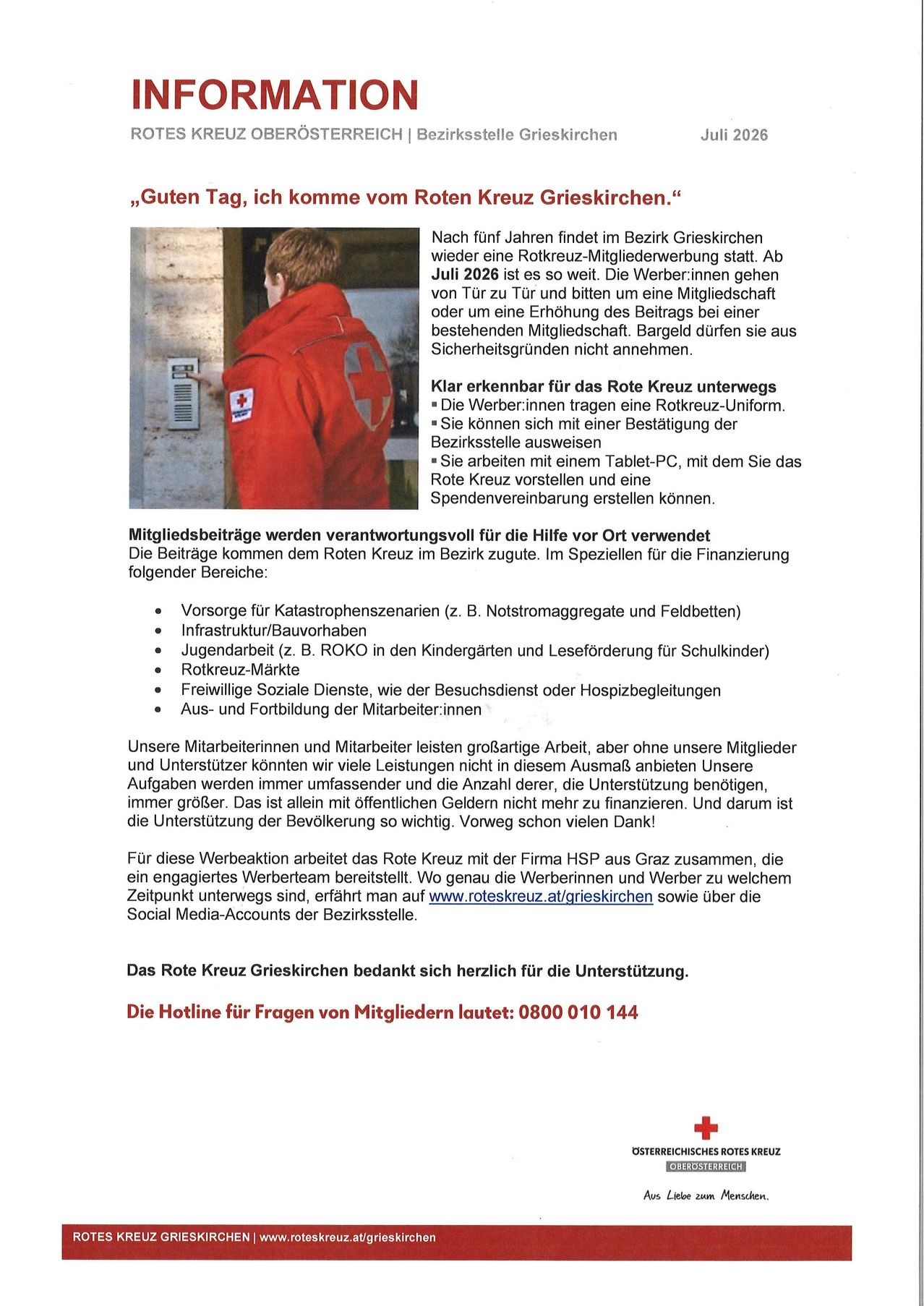 Das Bild zeigt eine Person in einer Rotkreuz-Uniform an einer Tür. Der Text betont die Bedeutung der Mitgliedschaft in der lokalen Rotkreuz-Zweigstelle und hebt die finanzielle Unterstützung für verschiedene Gemeinschaftsdienste hervor.
