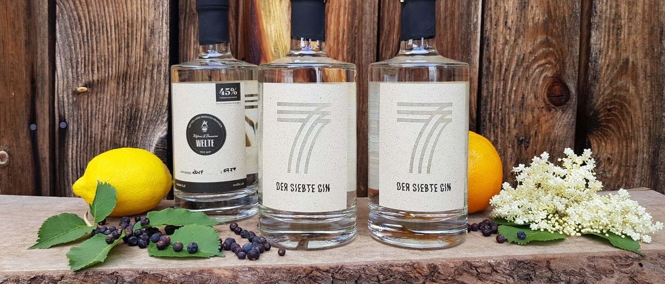 Bild enthält, Bottle, Cosmetics, Perfume, Alcohol, Beverage, Gin, Liquor, Food