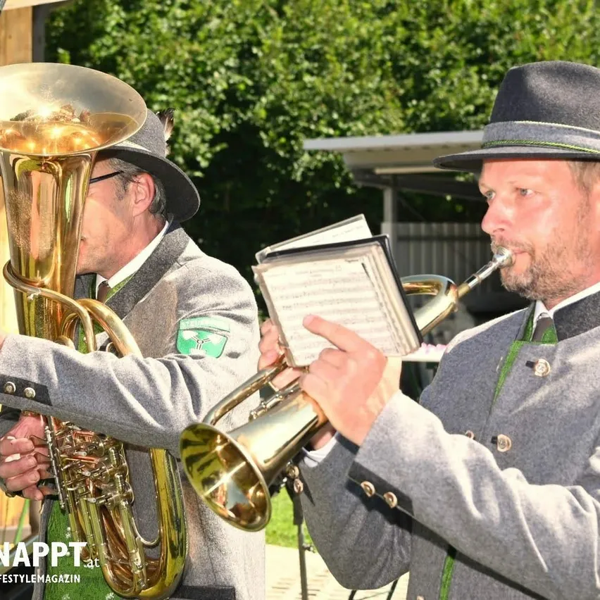 Brass Section, Horn, Musical Instrument, Tuba, Flugelhorn, Adult, Male, Man, Person, Group Performance