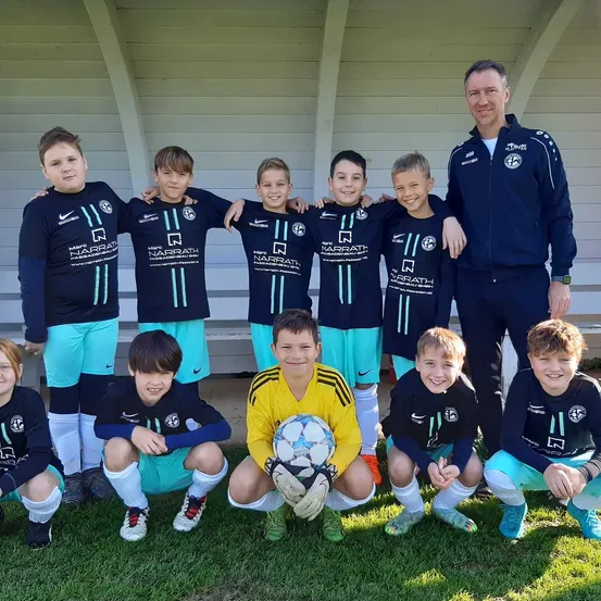 People, Person, Soccer Ball, Groupshot, Boy, Child, Male, Adult, Man, T-Shirt