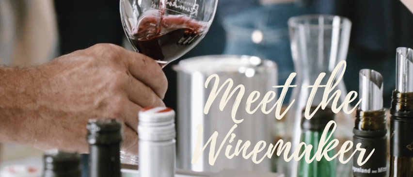 Bild enthält, Alcohol, Beverage, Liquor, Red Wine, Wine, Wine Bottle, Glass, Adult, Man, Person