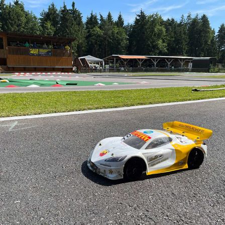 Bild enthält, Adventure, Race Car, Auto Racing, Car, Vehicle, Person, Offroad, Rally