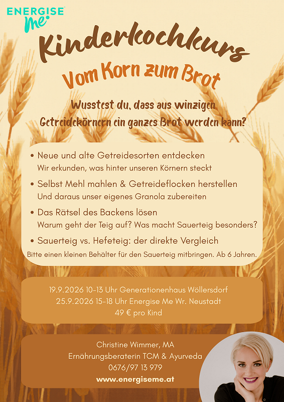 Plakat für einen Kinderkochkurs mit dem Titel 'Vom Korn zum Brot'. Es zeigt eine lächelnde Frau und enthält Details zu Datum, Uhrzeit und Ort der Veranstaltung. Das Plakat listet auch Aktivitäten wie das Entdecken neuer und alter Getreidesorten, das Mahlen von Mehl und das Herstellen von Getreideflocken sowie den Vergleich von Sauerteig und Hefeteig auf.