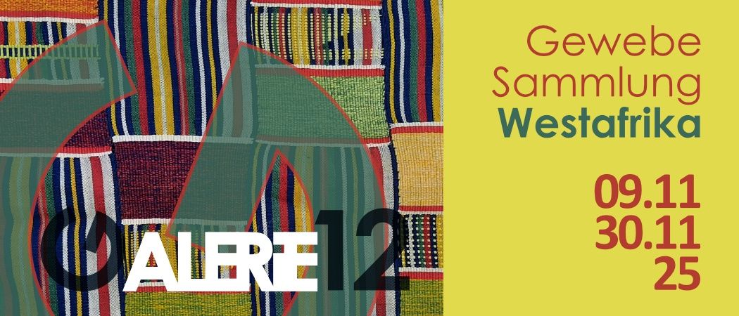 Ein Bild zeigt ein leuchtendes Textilmuster mit kräftigen roten, grünen und gelben Streifen vor einem gelben Hintergrund. Darunter stehen die Worte 'Gewebe Sammlung Westaf' in Rot. Das Datum '09 30' ist in Schwarz auf der rechten Seite angezeigt. Die Zahl '12' ist zentral über dem Muster platziert.