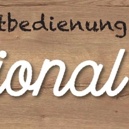 Das Wort 'rational' ist in weiß auf einem hölzernen Hintergrund geschrieben. Das Wort 'Postbedienungsliste' ist in schwarz darüber geschrieben.