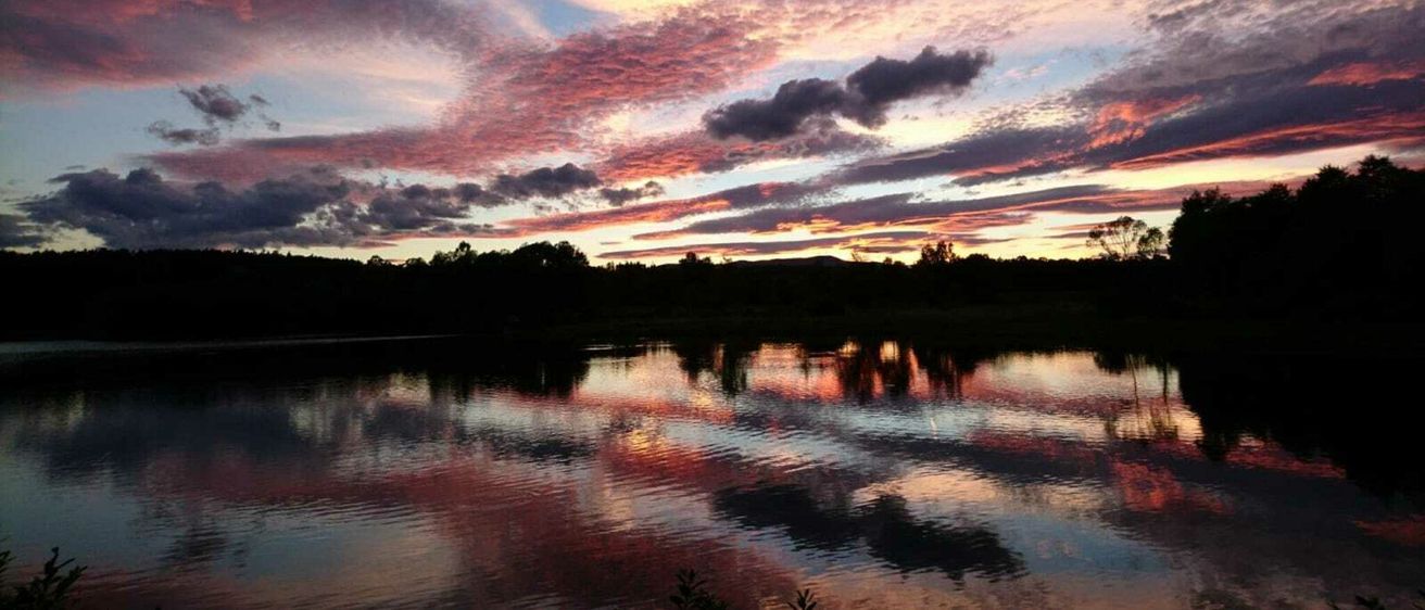 Bild enthält, Nature, Outdoors, Sky, Landscape, Cloud, Scenery, Pond, Sunrise, Lake, Sunset