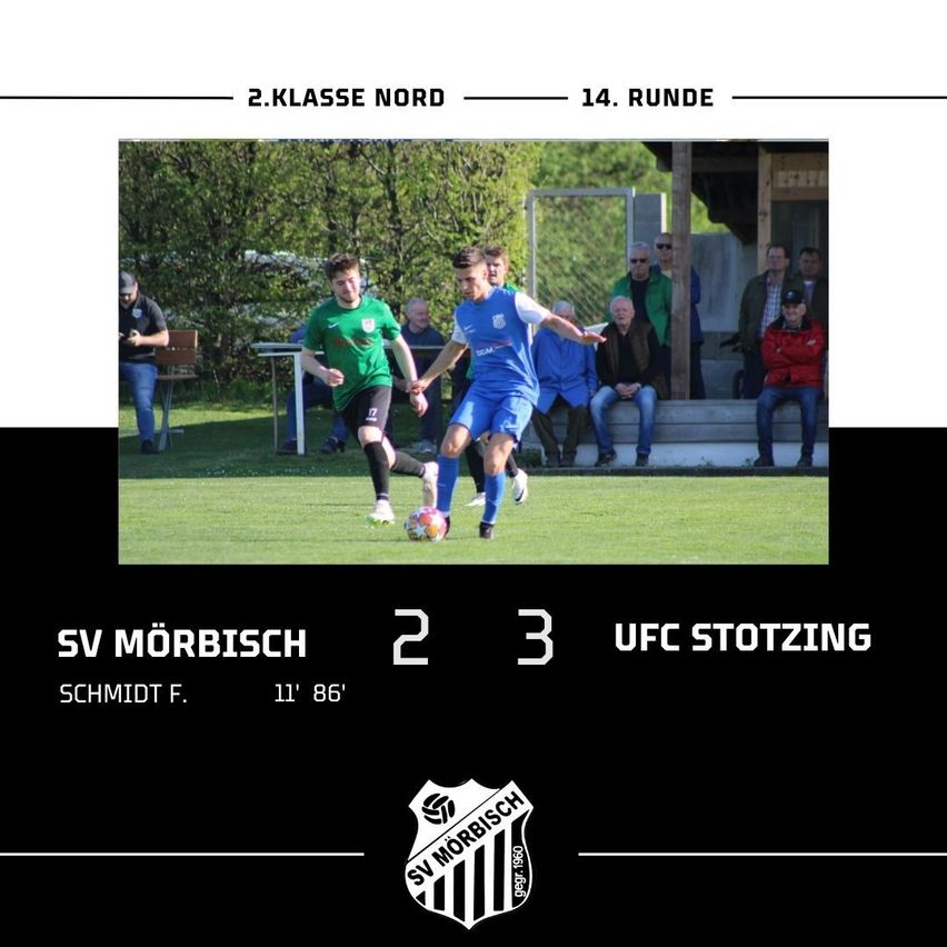 Fußballspiel zwischen SV Morbisch und UFC Stotzing. Der Spielstand ist 2 zu 3. Das Spiel fand in der 14. Runde der 2. Klasse Nord statt.