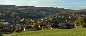 Bild enthält, Outdoors, Nature, Countryside, Rural, Landscape, Village, Architecture, Building