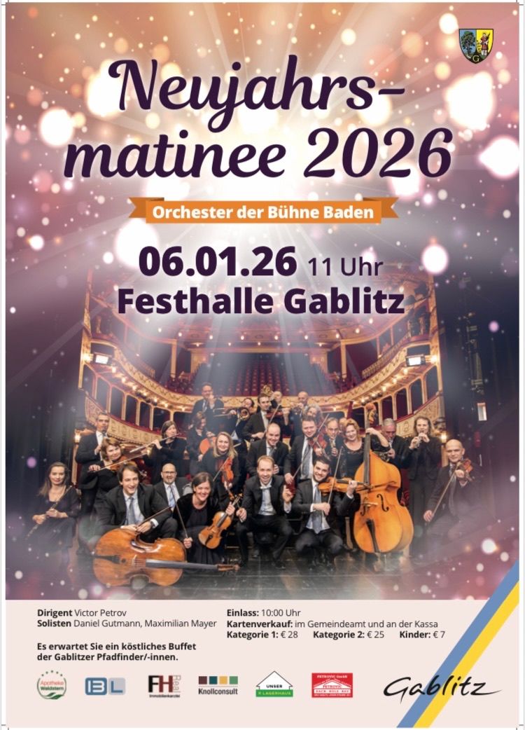 Ein Plakat für eine musikalische Veranstaltung mit einer großen Gruppe von Musikern in formeller Kleidung. Das Orchester tritt am 6. Januar 2026 um 11 Uhr in der Festhalle Gablitz auf.