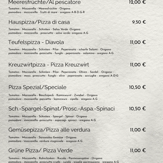 Ein Menü bietet acht verschiedene Pizzen mit Zutaten und Preisen. Beginnend mit Meeresfruchte/Al pescatore für 12,00 Euro, gefolgt von Hauspizza/Pizza di casa für 9,50 Euro. Teufelspizza - Diavola kostet 11,00 Euro und Kreuzwirtpizza - Pizza Kreuzwirt 11,00 Euro.