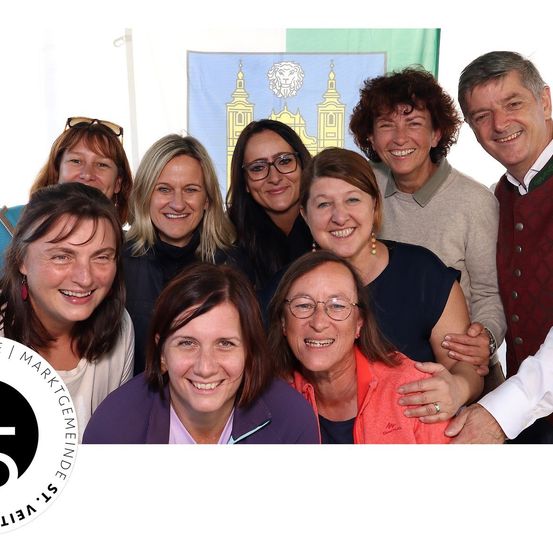 Bild enthält, People, Person, Face, Head, Photography, Portrait, Adult, Female, Woman, Tie