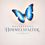 Bestattung Himmelsfalter-Logo. Das Bild zeigt einen blauen Schmetterling mit eleganten Flügeln, der von hinten sanft beleuchtet wird. Das Wort 'Bestattung Himmelsfalte' steht in Blau, darunter ein Herz. Der Hintergrund ist weiß.