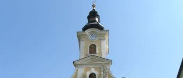 Bild enthält, Architecture, Building, Cathedral, Church, Clock Tower, Tower, Bell Tower