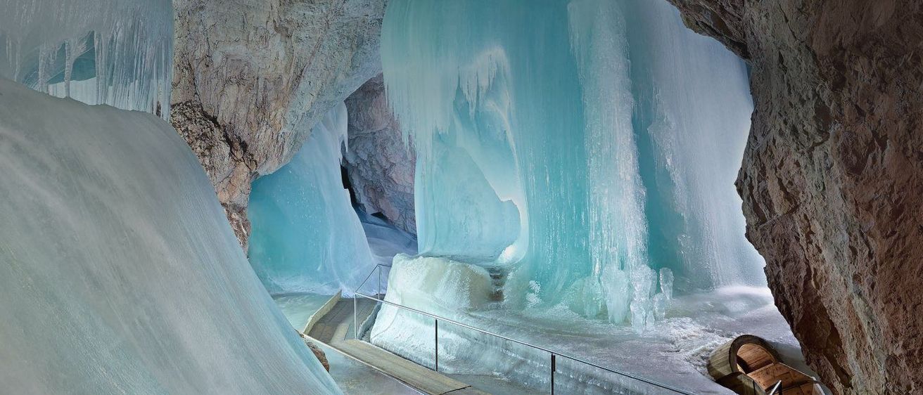 Bild enthält, Outdoors, Nature, Cave, Ice, Scenery