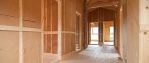 Bild enthält, Indoors, Interior Design, Floor, Wood, Flooring, Plywood