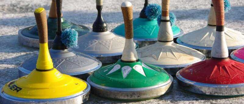 Bild enthält, Brush, Device, Tool, Bell