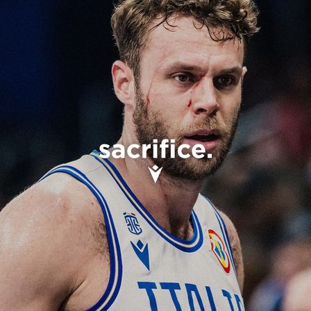 Bild enthält, Head, Person, Face, Blonde, Adult, Male, Man, Portrait, Neck, Beard