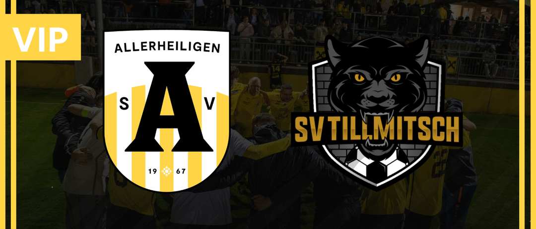 Plakat für ein Fußballspiel zwischen ASV und Schladming in der 17. Runde der Landesliga. Im Hintergrund ist eine Menge Zuschauer zu sehen.