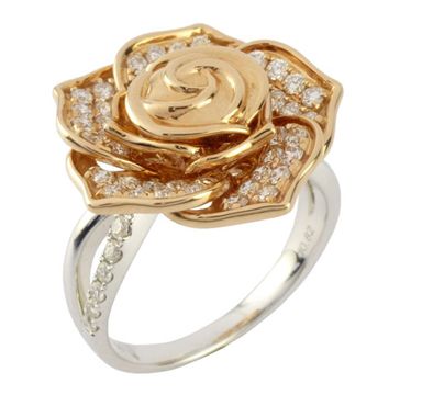 Bild enthält, Accessories, Jewelry, Ring, Gold, Locket, Pendant