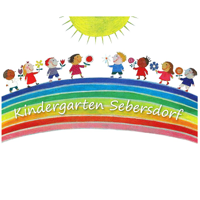 Eine farbenfrohe Illustration von Kindern, die auf einem Regenbogen gehen und Blumen halten, mit einer Sonne am Himmel darüber und dem Text 'Kindergarten Sebersdorf'.