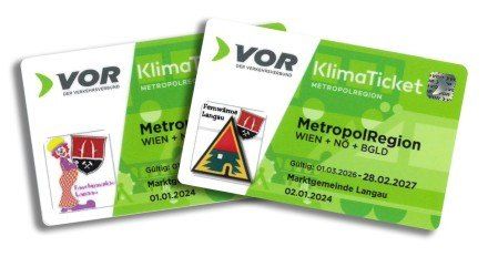 Zwei grüne Karten werden angezeigt. Die oberste Karte trägt die Aufschrift 'VOR Klima REGION METROPOLREGION'. Die untere Karte hat 'MetropolRegion WIEN + NO + BGLD' und 'Marktgemeinde Langen'. Beide Karten haben Datumsangaben, 01.02.2024 und 02.02.2024.
