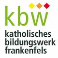 Logo, Text