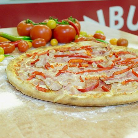 Bild enthält, Food, Pizza, Food Presentation