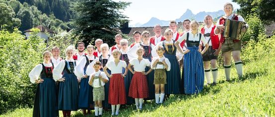 People, Person, Groupshot, Boy, Male, Teen, Skirt, Shorts, Outdoors, College