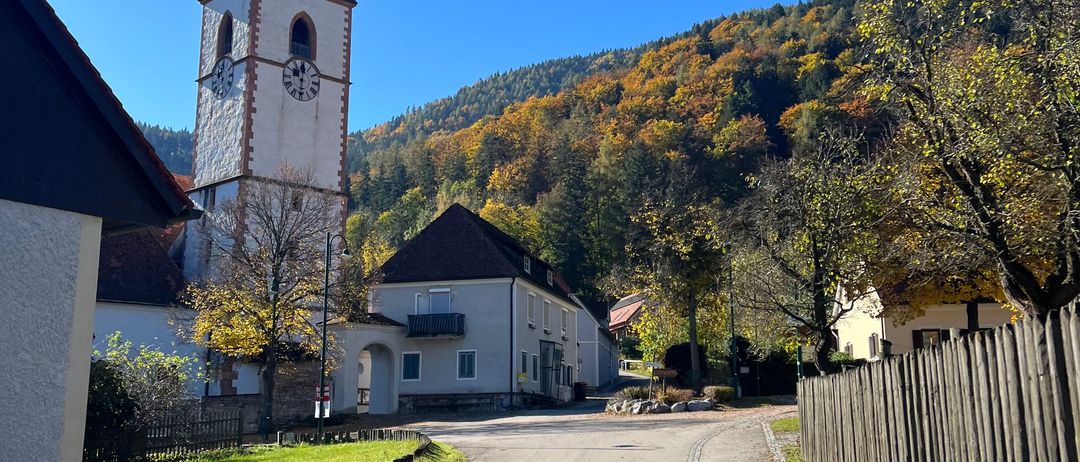 EEF3742D-6CF0-4259-9B0E-77EDC2CA9C54