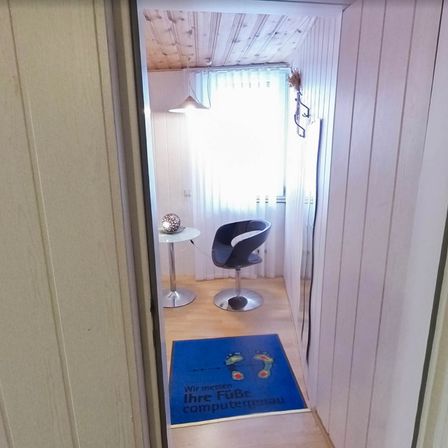 Bild enthält, Indoors, Interior Design, Door, Home Decor