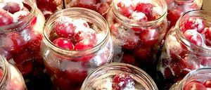 Bild enthält, Jar, Food, Fruit, Plant, Produce, Ketchup