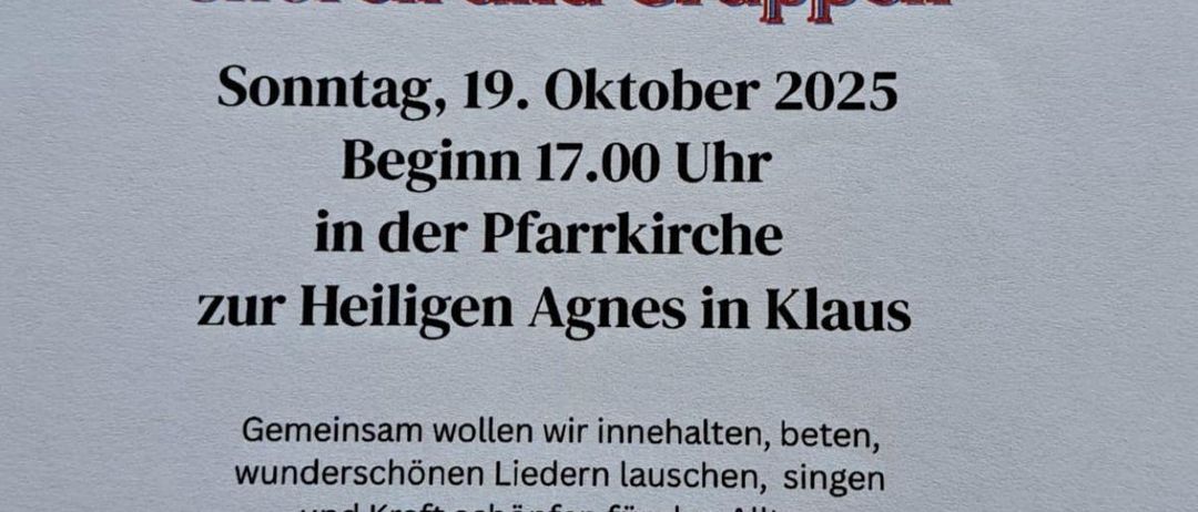 Ein Plakat für einen Marienhymnen-Veranstaltung am Sonntag, 19. Oktober 2025, Beginn 17.00 Uhr in der Pfarrkirche zur Heiligen Agnes in Klaus. Hymnen von verschiedenen Chören und Gruppen aufgeführt.