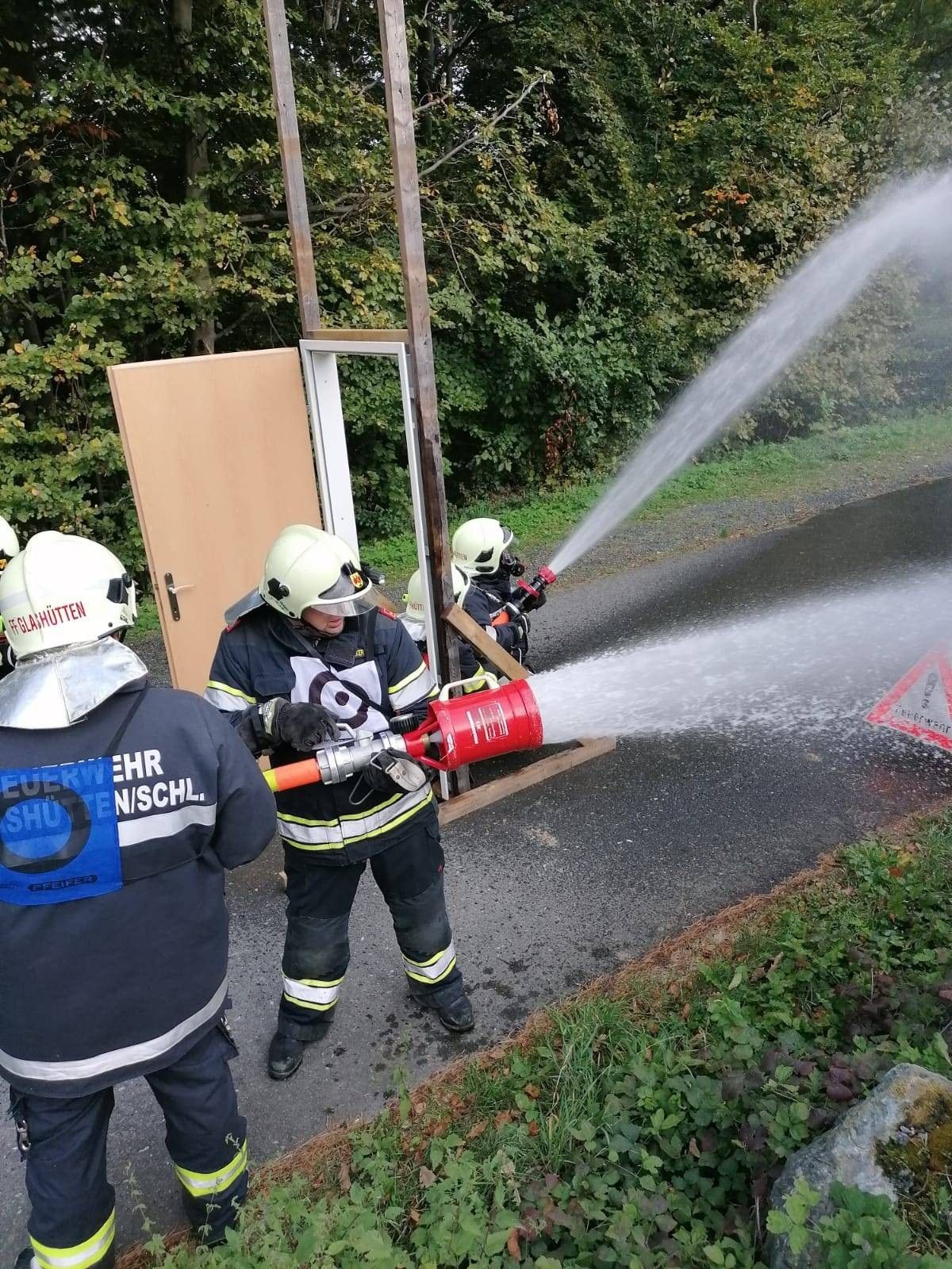 Extinguishing Fire, Fire, Person