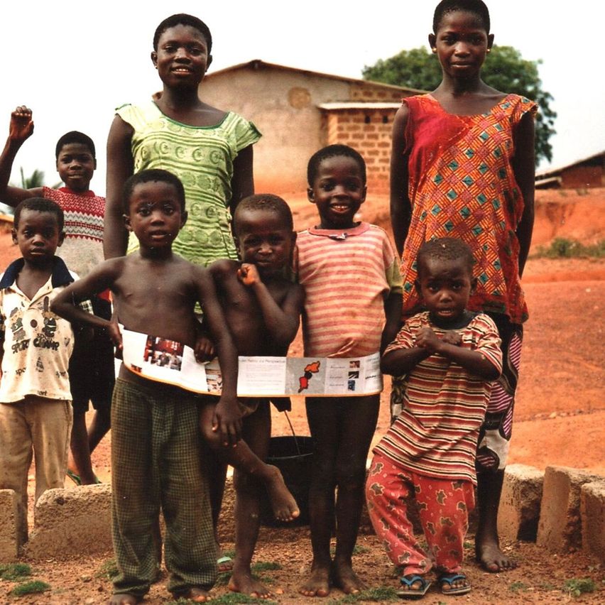 Bild enthält, Photography, Face, Person, Portrait, Boy, Child, Male, Brick, Nature, Outdoors