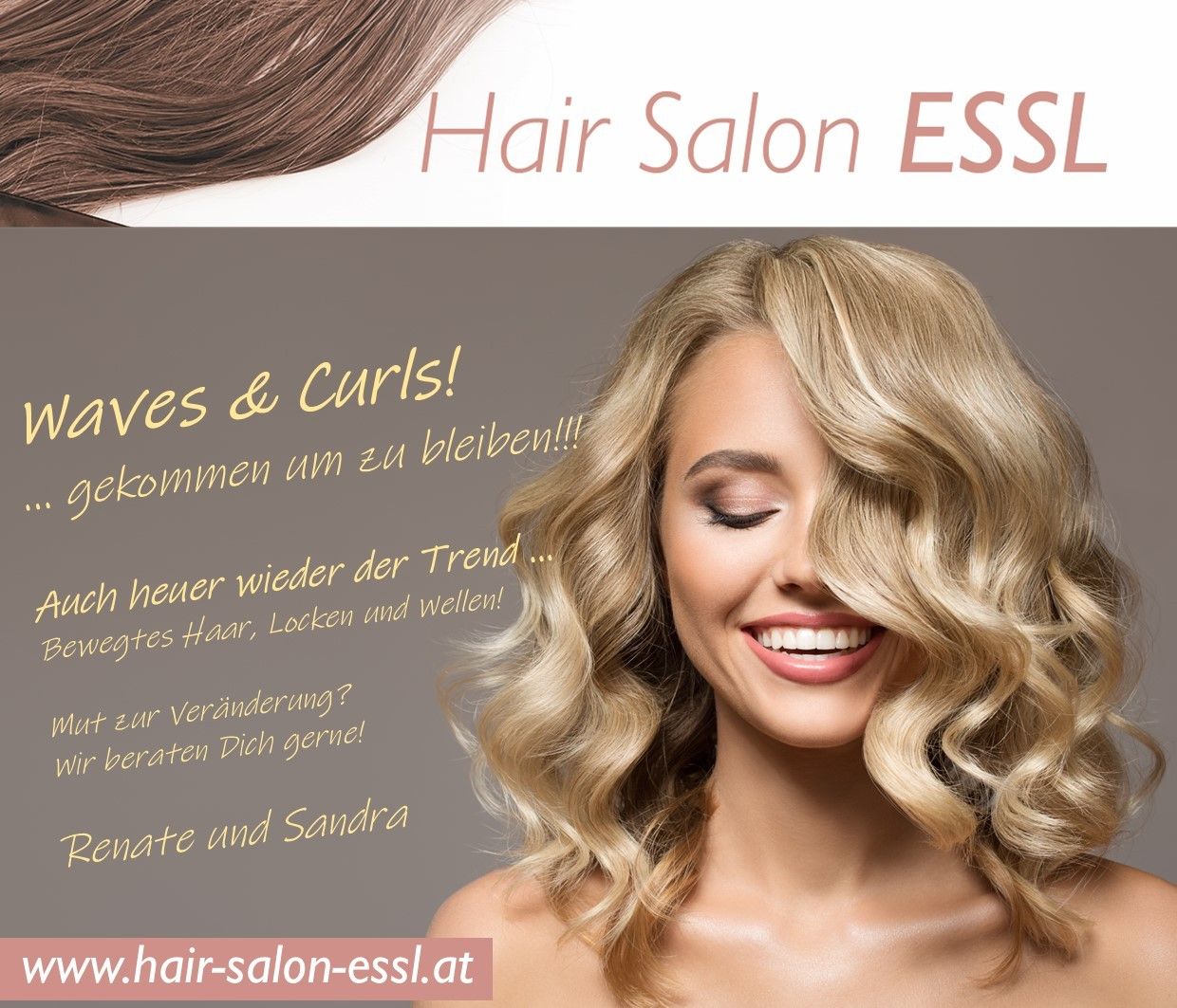 Werbung für einen Friseursalon mit einer lächelnden Frau. Sie hat blonde Locken und der Text im Bild sagt 'Friseursalon ESSL', 'Wellen & Locken!' und 'Besuchen Sie uns für einen Wechsel!'. Unten befindet sich eine Website-Adresse.