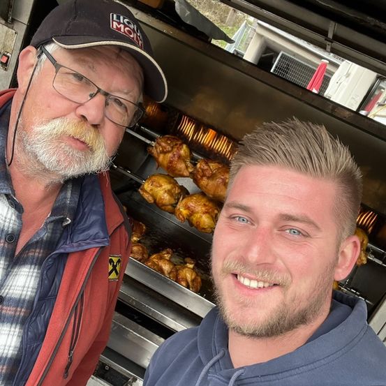 Bild enthält, Device, Cooking, Appliance, Electrical Device, Pork, Oven, Roasting, Smoke Pipe