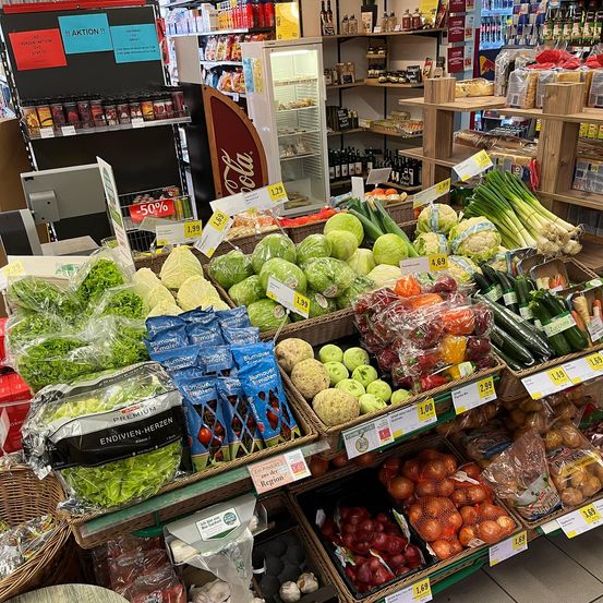 Bild enthält, Indoors, Shop, Market, Grocery Store, Supermarket