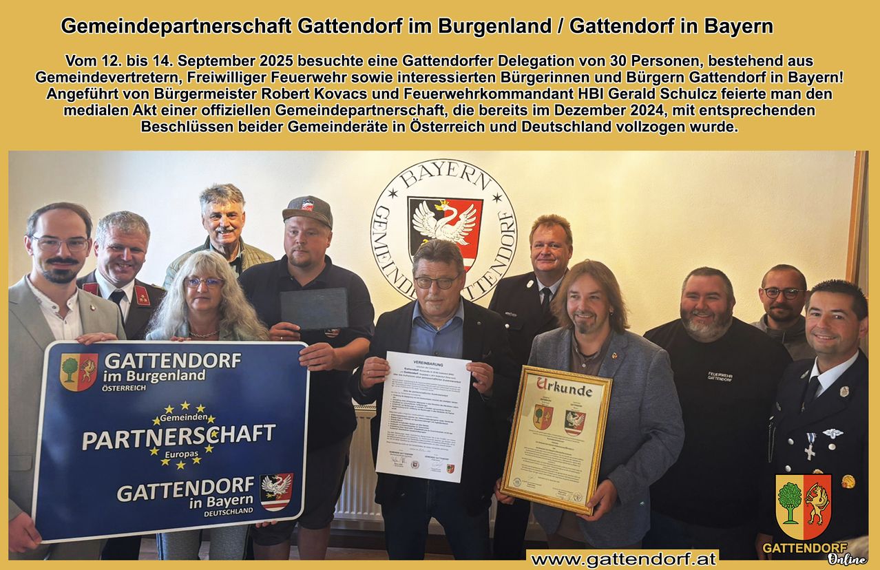 Ein Foto zeigt eine Delegation aus Gattendorf, Österreich, und Deutschland, die eine Partnerschaftsvereinbarung unterzeichnet. Die Delegation besteht aus dem Bürgermeister, der Feuerwehr und Bürgern. Die Vereinbarung wurde im Dezember 2024 unterzeichnet.