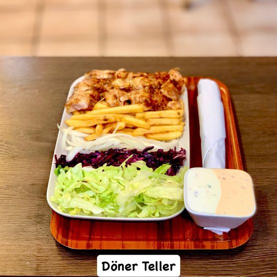 Bild enthält, Food, Food Presentation, Lunch, Meal, Dish