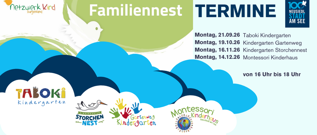 Plakat mit 'Familiennest' und 'TERMIN'. Datumsangaben und Namen von Kindergärten sind aufgeführt. Ein Storch und Wolkenbilder sind enthalten.